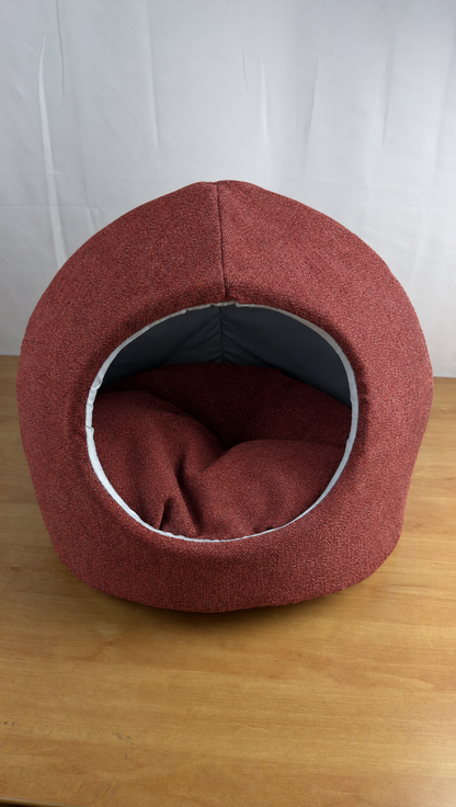 Igloo rosso opaco, vista frontale